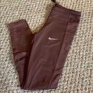 Rust colored Nike tights
